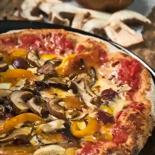 Pizza Vegetariana (8 Porciones)