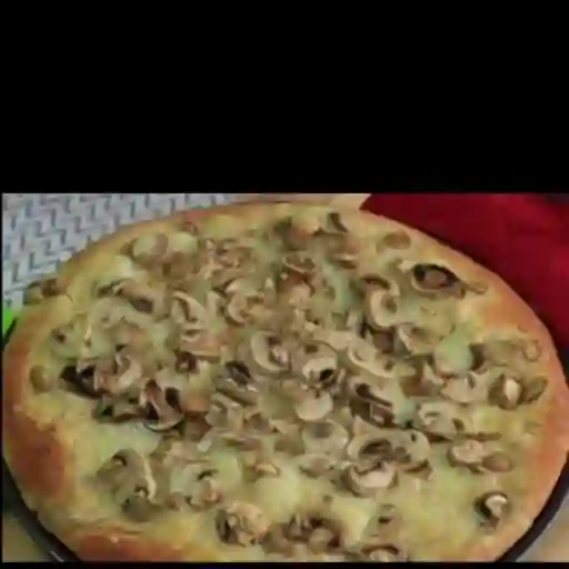Pizzeta Pollo Champiñones