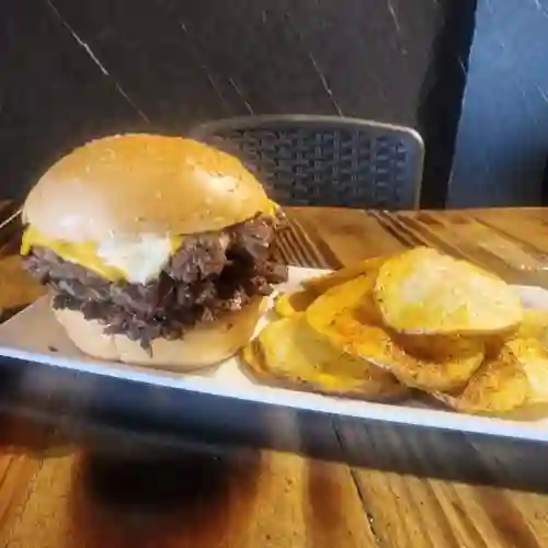 Super Lujo's Burger