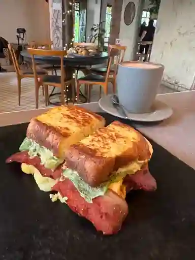 Egg Sandwich