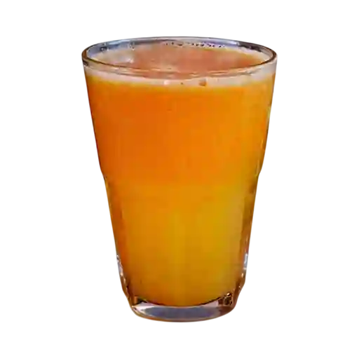 Maracuyá en agua