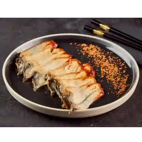 Sashimi Anguila