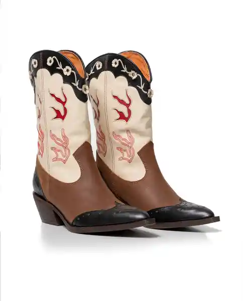 Botas Vintage Café Ardilla Medio Talla 35 Chevignon