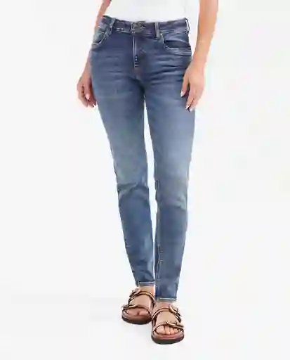 Jean Cosmo Femenino Azul Clásico Tono Oscuro Talla 6 Chevignon