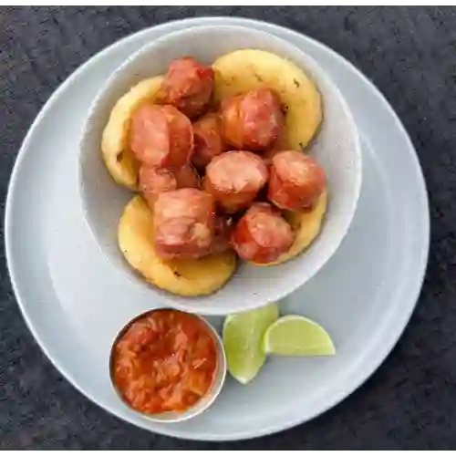 Chorizo Tradicional con Arepa
