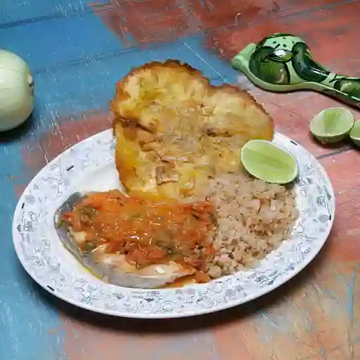Bagre en Salsa Nuquí