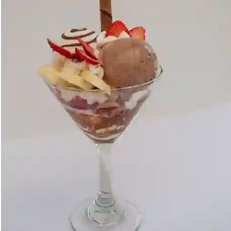 Copa de Fresa y Banano 12 Oz