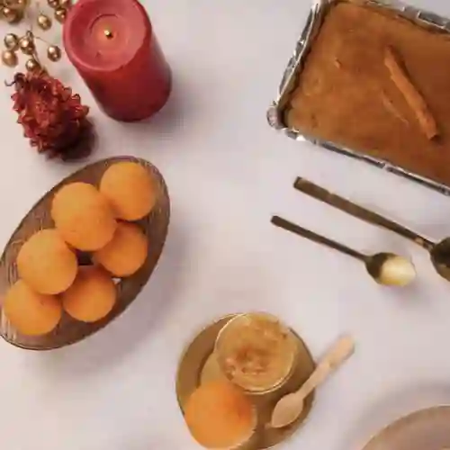 1 Natilla Pequeño + 10 Buñuelos Pequeños