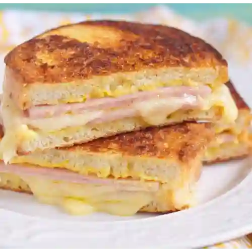 Sándwich de Doble Jamón y Doble Queso