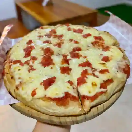 Pizza Margarita (4 Porciones) 25Cm