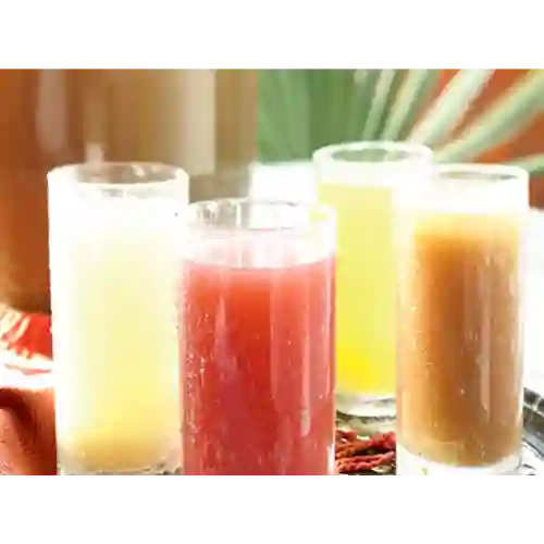 Jugos Naturales de 16oz