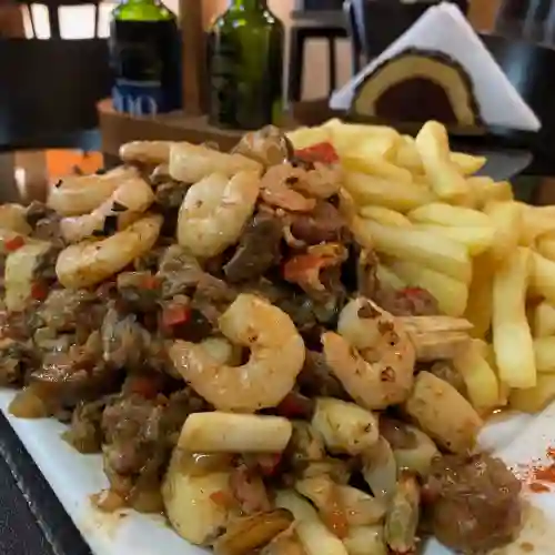 Parrilla Mar y Tierra