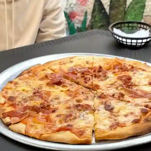Pizza The Carnes
