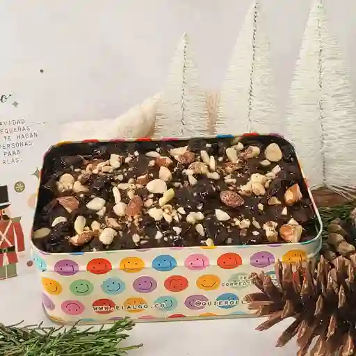 Torta de vino en lata