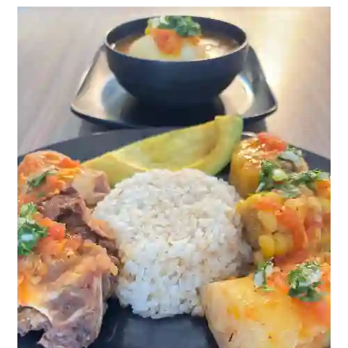 Sancocho de Tradicion