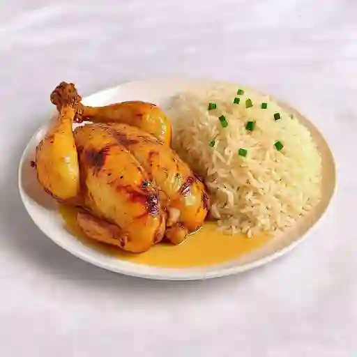 Pollo Entero más Arroz Chino Familiar