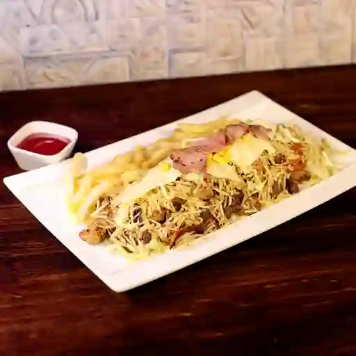 Salchipapa Choripollo