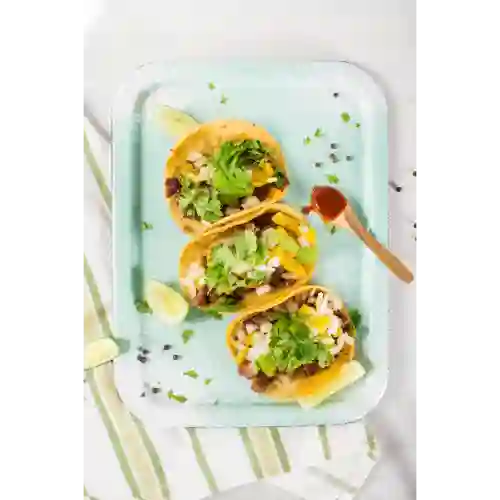 Taco Al Pastor X 3 + Agua Fria