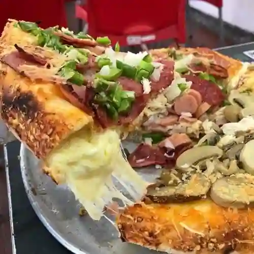 Pizza Suiza Champiñon
