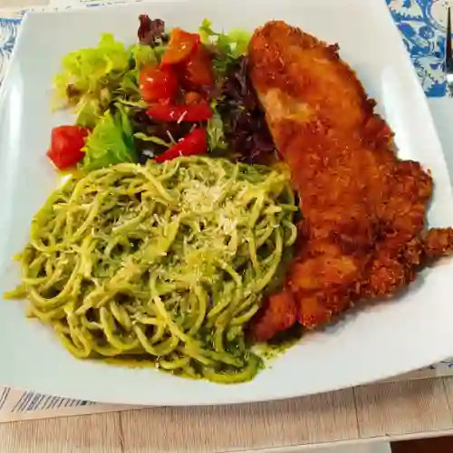 Combinado con Milanesa