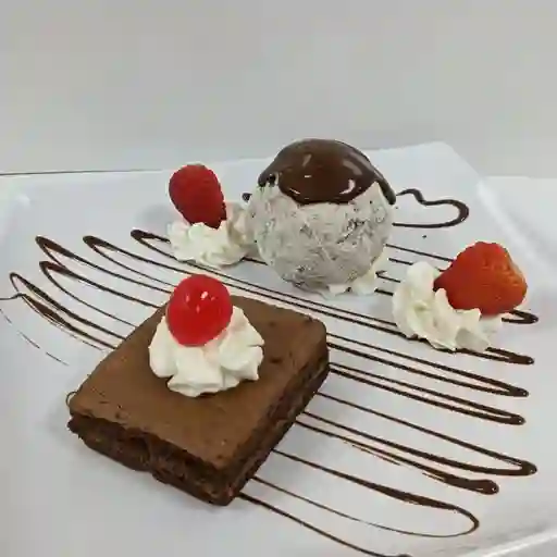 Brownie con helado