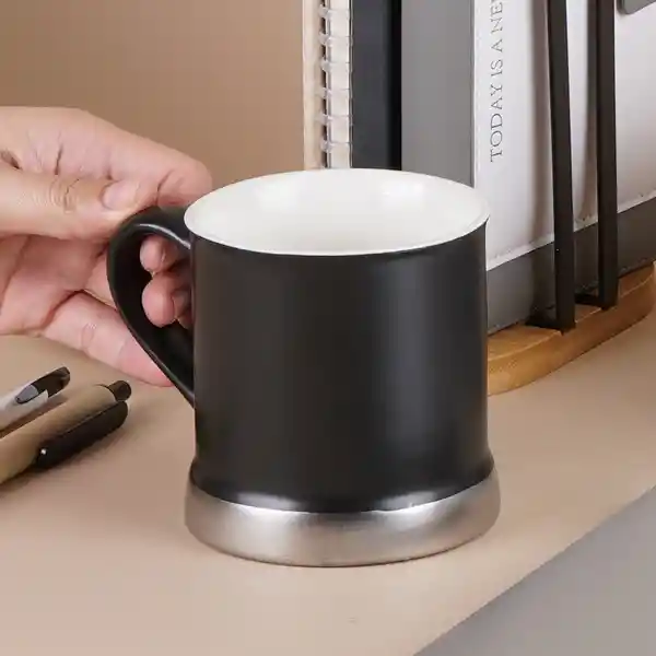 Taza de Cerámica Serie Silver Grey Negro Miniso