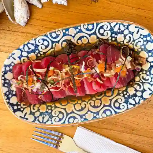 Tiradito Nikkei de Salmon