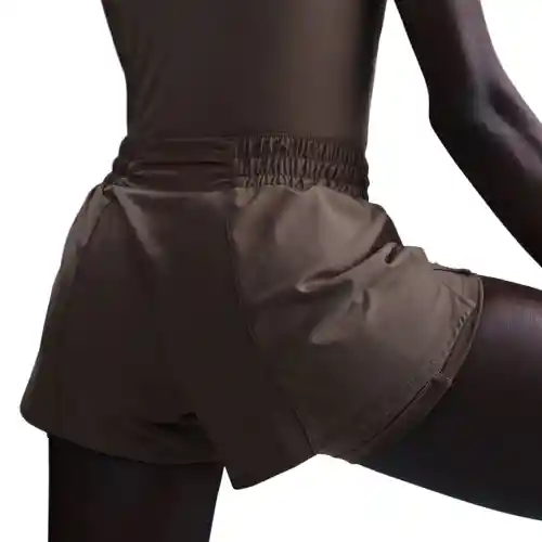 Nike Pantaloneta One 3In 2N1 Entrenamiento de Mujer Café Talla L