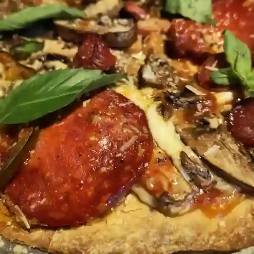 Pizza Deluxe Di Carni