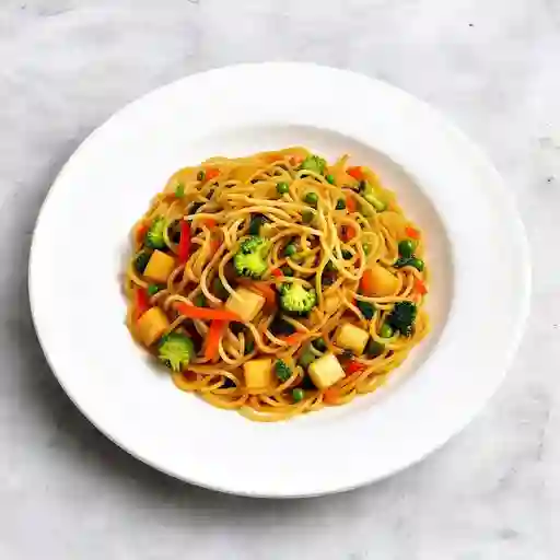 Chow mein de vegetales (vegetariano)