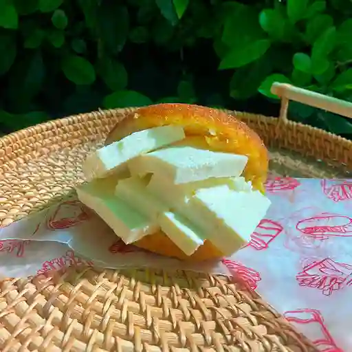 Combo Arepa de Choclo con Queso y Gaseosa