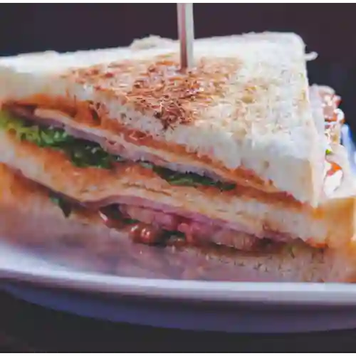 Sandwich Jamón Queso