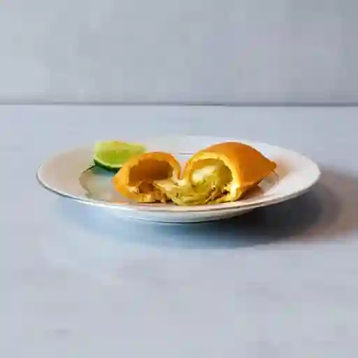 Empanada de Queso y Carne