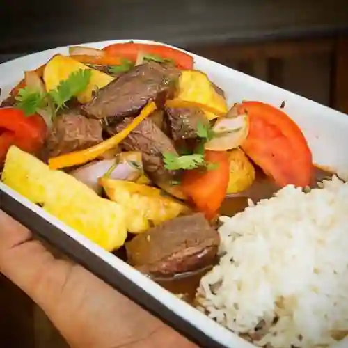 Lomo Saltado