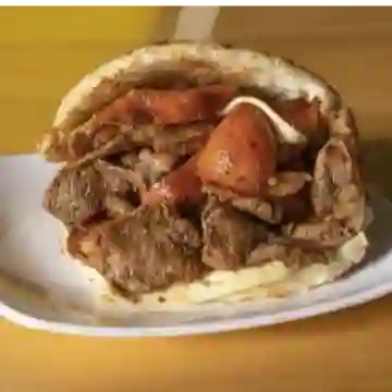 Arepa Rellena León