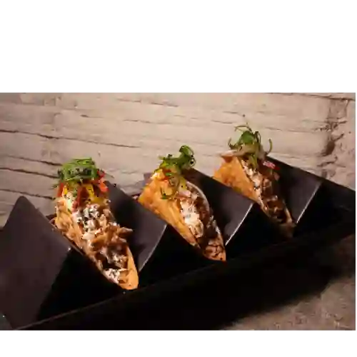 Taco de Chicharrón X3