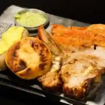 Plato Mixto de Tres Carnes