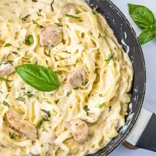 Fettuccini Alfredo