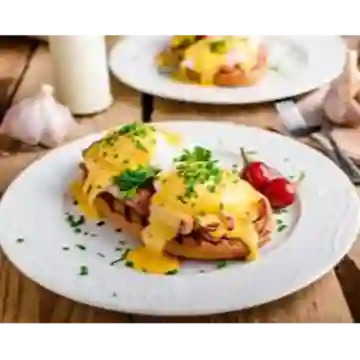 Huevos Benedictinos