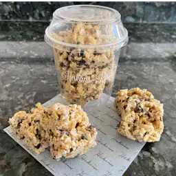 Rice Krispies Cookies & Cream Bars