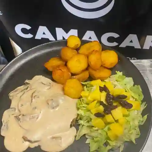 Pechuga en Salsa de Champiñones