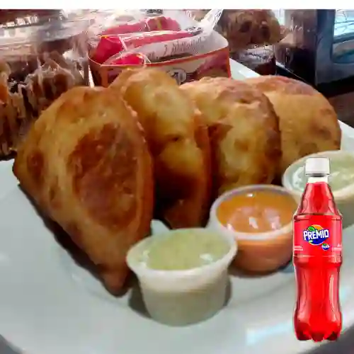 Combo Empanadas Mixta Venezolana + Premio 400 ml