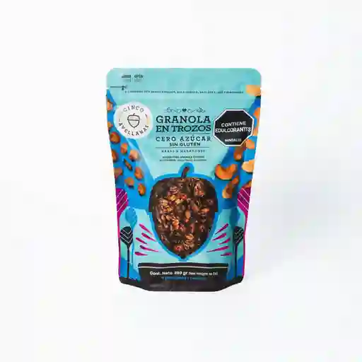 Cinco Avellanas Granola Habas y Marañones