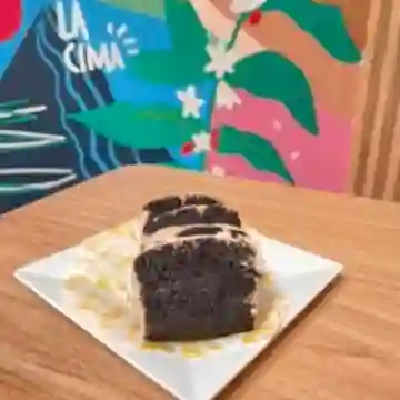 Torta de Chocolate con Maracuyá
