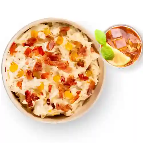 Pasta con Pollo, Maicitos y Tocineta