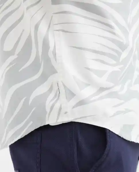 Camisa Resort Abstract Leaf Gris Puro Claro Talla L Chevignon
