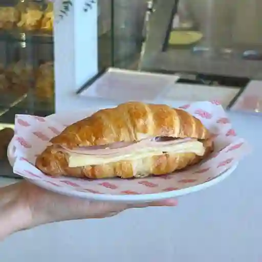 Croissant de pavo y queso