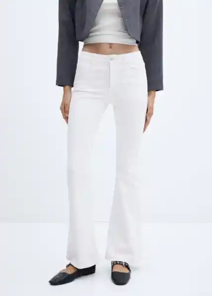 Jean Flare Blanco Talla 32 Mujer Mango