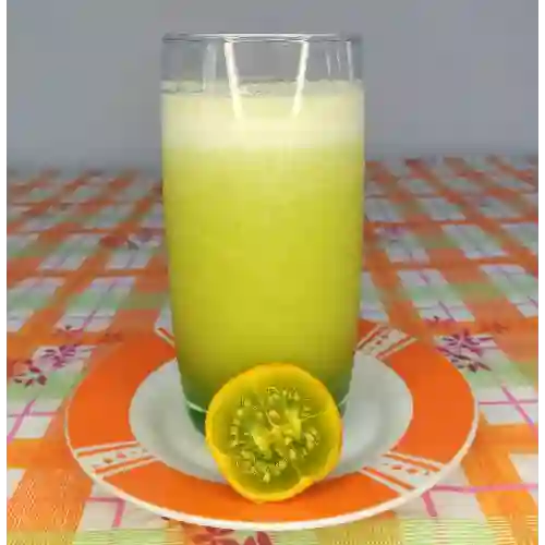 Jugo de Lulo en Agua