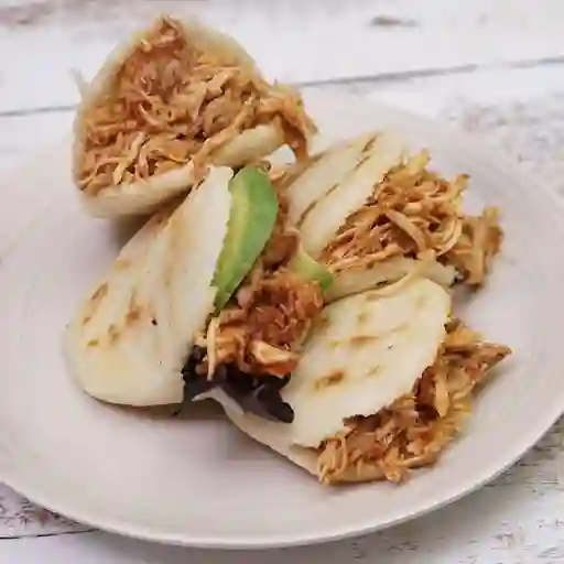 Arepas rellenas pollo